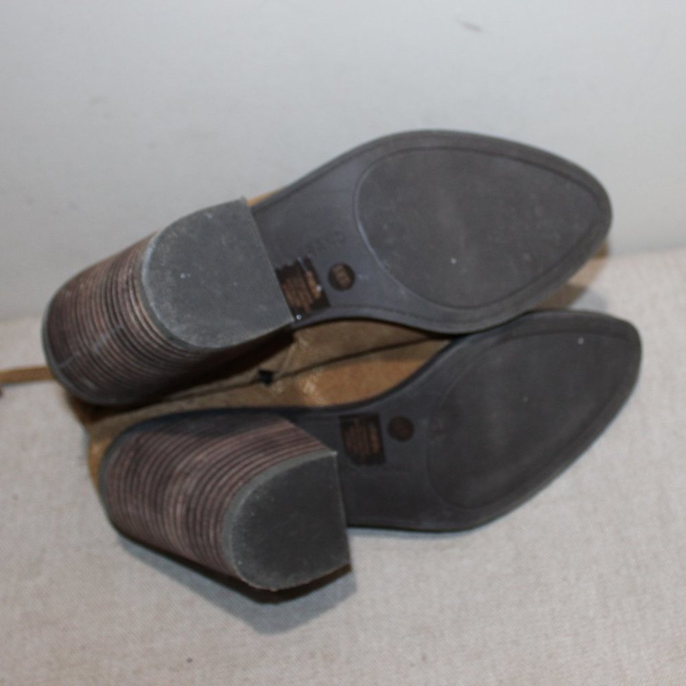 VGC LADIES LUCKY BRAND SUEDE LEATHER ANKLE BOOTS - 8 1/2 - - Picture 5 of 9